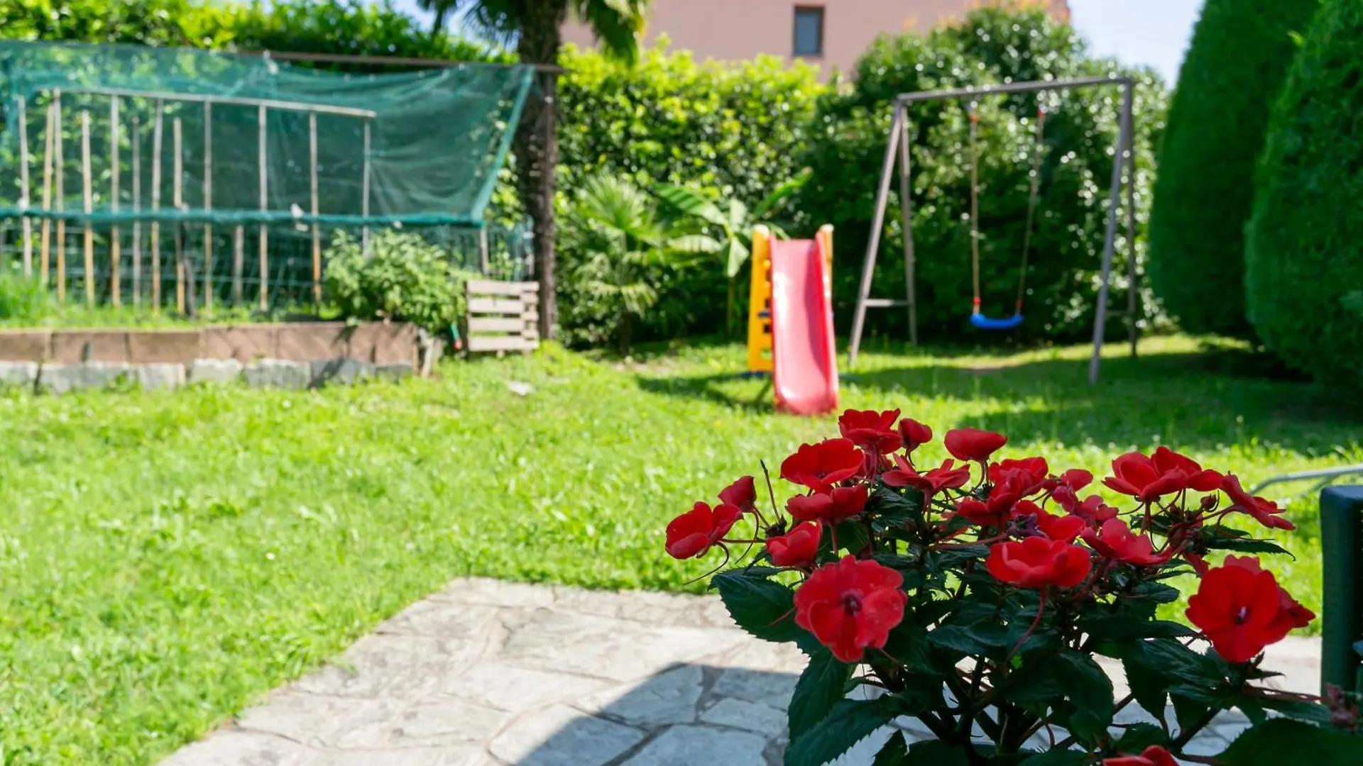 Residenza Del Lago Brezzo Nyaraló